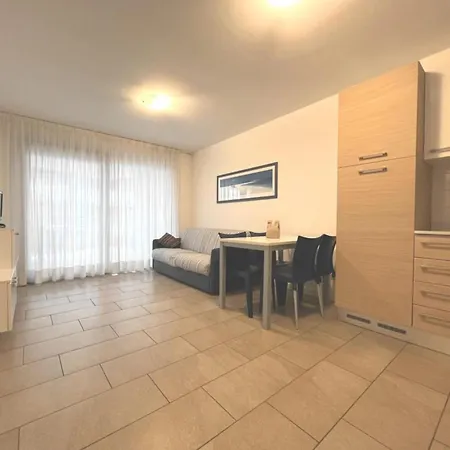 דירה Charming Four Guests With Lagoon View