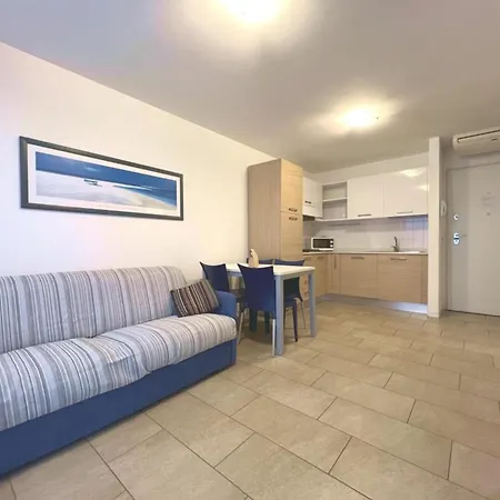 Apartment Charming Four Guests With Lagoon View *