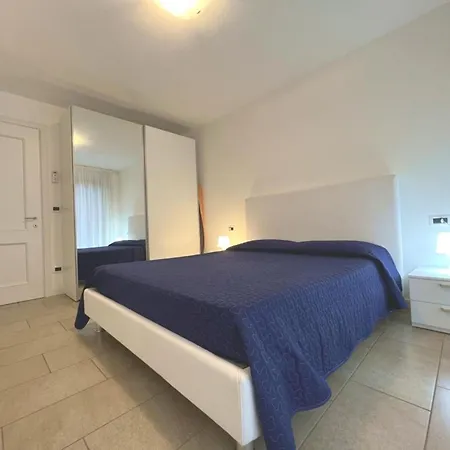 Apartment Charming Four Guests With Lagoon View Grado